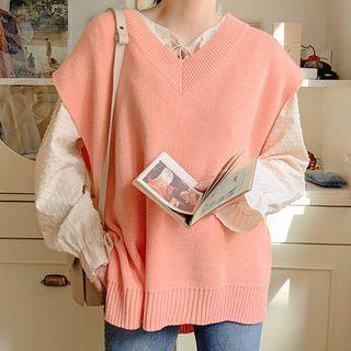 Pastel Dip-back Sweater Vest