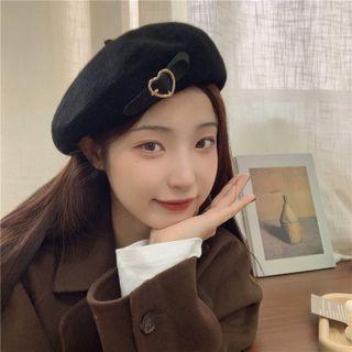 Heart Buckled Wool Beret Hat