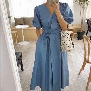 V-neck Drawstring Puff-sleeve Dress