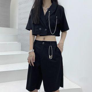 Short-sleeve Cropped Blazer / Wide-leg Shorts