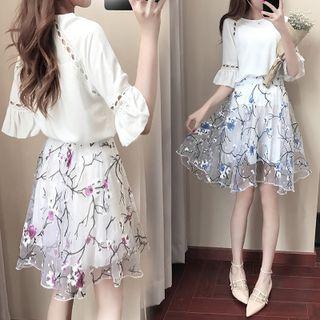 Set: Perforated Elbow Sleeve Top + Floral Print Mesh A-line Skirt