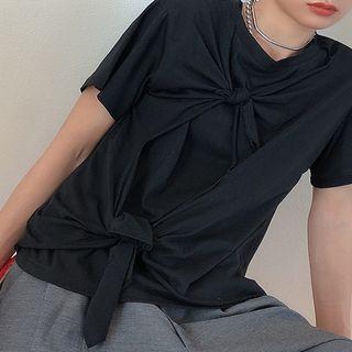 Knot Accent Short-sleeve T-shirt
