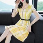 Plaid Short-sleeve A-line Zip Dress