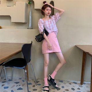 Balloon-sleeve Plaid Blouse / A-line Skirt