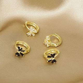 Bow Rhinestone Alloy Hoop Earring 1 Pair - E3608-2 - White Bow - Gold - One Size