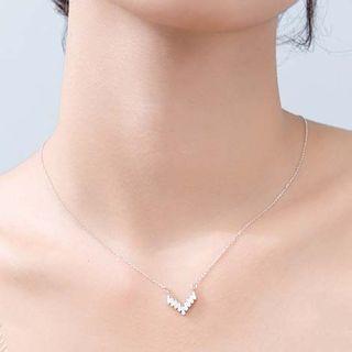 925 Sterling Silver Rhinestone Pendant Necklace S925 Silver - Necklace - Letter V - One Size