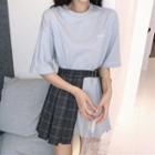 Set: Short-sleeve T-shirt Dress + Plaid Mini Skirt