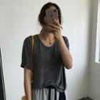 Short Sleeve U-neck T-shirt