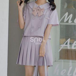 Short-sleeve Double-breasted Shirt / Pleated A-line Skirt