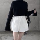 Turtleneck Knit Top / Long-sleeve Shirt