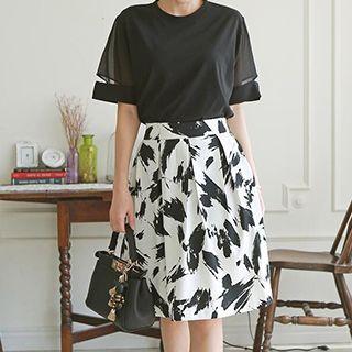 Chiffon Panel Short Sleeve T-shirt