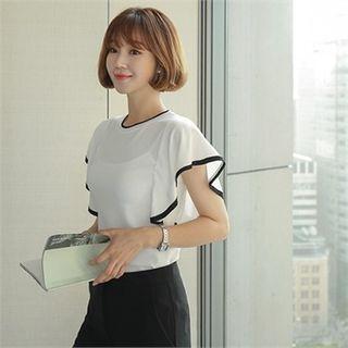 Contrast-trim Ruffle-sleeve Knit Top