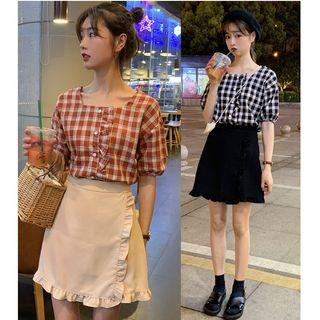 Elbow-sleeve Blouse / Ruffle Trim A-line Skirt