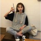 Elbow-sleeve T-shirt / Hooded Sleeveless Jumpsuit