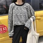 Color-block Round-neck Long- Sleeve T-shirt