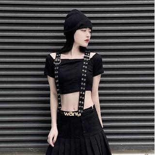 Short-sleeve Grommet Strap Crop Top Black - One Size