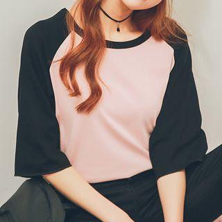 Elbow Sleeve Raglan T-shirt