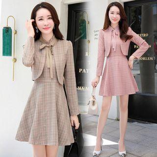 Set: Plaid Blazer + Sleeveless A-line Dress