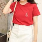 Short-sleeve Embroidered T-shirt Red - One Size