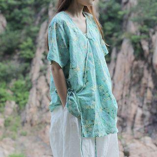 Short-sleeve  Frog-buttoned Printed Top Floral - Light Blue - One Size