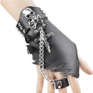 Set: Skull Accent Bracelet Ring + Fingerless Glove