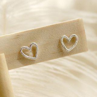 925 Sterling Silver Matte Heart Earring