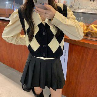 V-neck Plaid Knit Vest / Puff-sleeve Plain Cropped Shirt