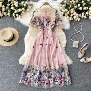 Round-neck Embroidered Flower Mesh Dress