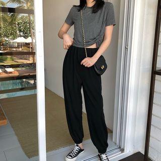 Crew-neck Short-sleeve T-shirt / Harem Pants