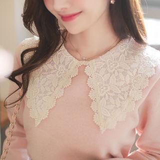 Lace-collar Textured Top