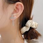 Rhinestone Cross Chained Earring Single - Re2676 - Silver - One Size