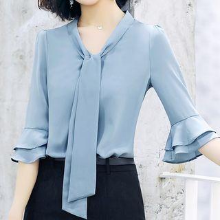 Bell-sleeve Blouse / Boot-cut Dress Pants / Set