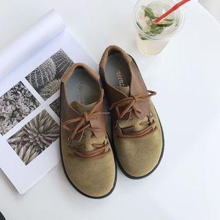 Faux Leather Panel Lace Up Shoes