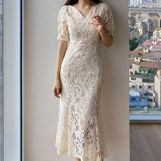 Lace Ruffle Hem Short-sleeve Midi Sheath Dress