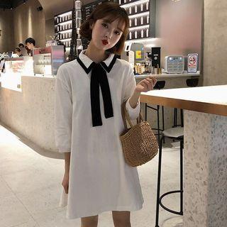 Contrast-collar 3/4-sleeve A-line Dress