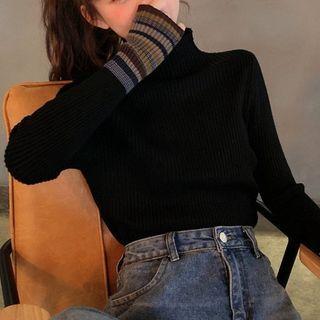Long-sleeve Mock-turtleneck Contrast Trim Knit Top