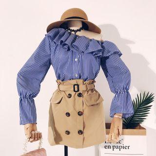 Plain / Striped One-shoulder Ruffle Blouse