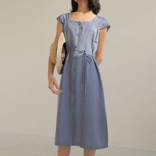 Sleeveless Buttoned Dress With Cord