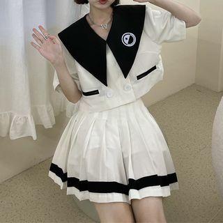 Set: Short-sleeve Wide Collar Cropped Blouse + Pleated Mini A-line Skirt