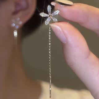 Flower Rhinestone Alloy Fringed Earring 1 Pair - Silver Stud - Gold - One Size