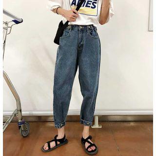 Loose Fit Crop Jeans