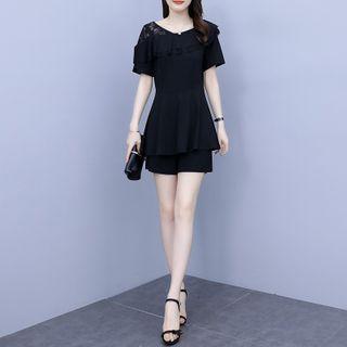Set: Short-sleeve Peplum Blouse + Wide-leg Shorts