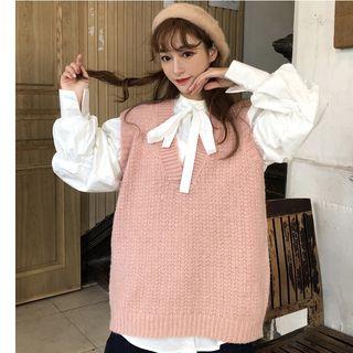 V-neck Knit Vest / Bow Accent Puff-sleeve Blouse