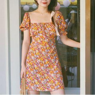 Floral Puff-sleeved Dress