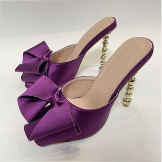 High-heel Satin Pumps