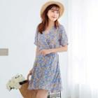 V-neck Floral Print Tie-waist Dress