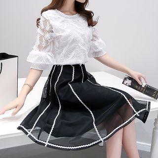 Set : Organza Short-sleeve Top + Mesh Panel Skirt