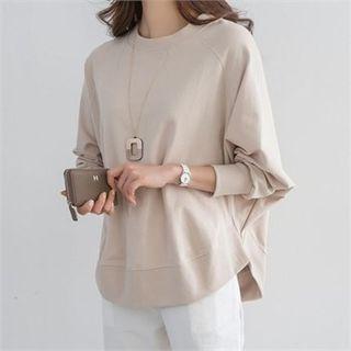 Batwing-sleeve Round-hem Sweatshirt