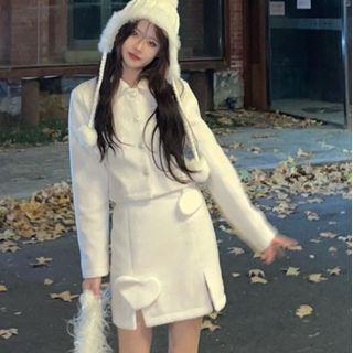 Plain Cropped Jacket / Heart Accent Mini A-line Skirt