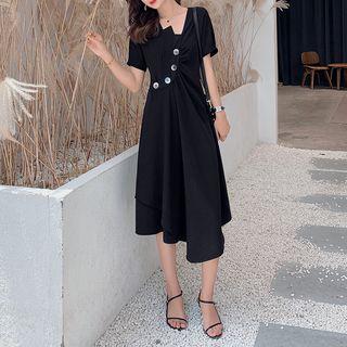 Short-sleeve Buttoned Detail A-line Dress